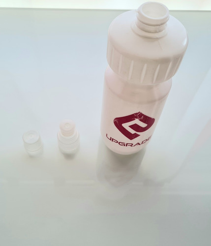 Botella Recargable Upgrade Viaje De Egresados Coleccionable (Usado)