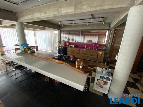 Imagem 5 de 15 de Casa Em Condomínio - Tamboré - Sp - 632538