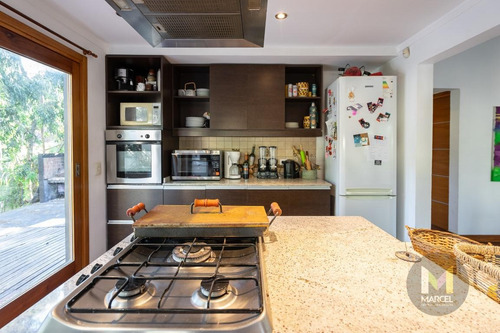 Imagen 11 de 30 de Casa En Venta - 5 Ambientes - Carilo