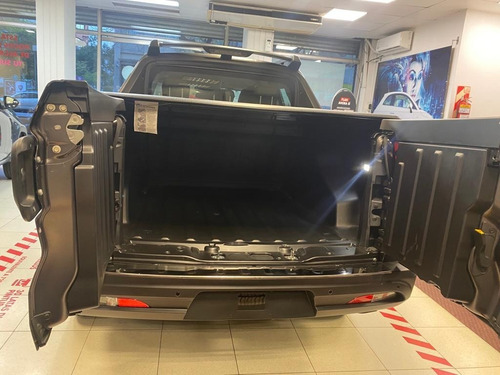Imagen 16 de 21 de Fiat Toro 0km Tomo Usada Y Cuotas 4x2 4x4 Nafta Diesel *