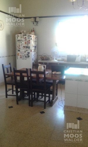 Casa Estilo Colonial En Venta En El Canton- Cristian Mooswalder Negocios Inmobiliarios-