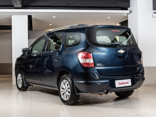 Imagen 6 de 17 de Chevrolet Spin 2018 1.8 Ltz 7as 105cv