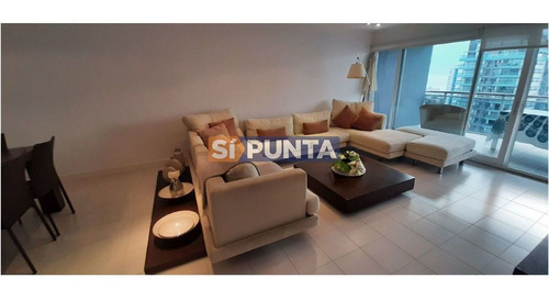 Imagen 2 de 30 de Apartamento En Alquiler Anual