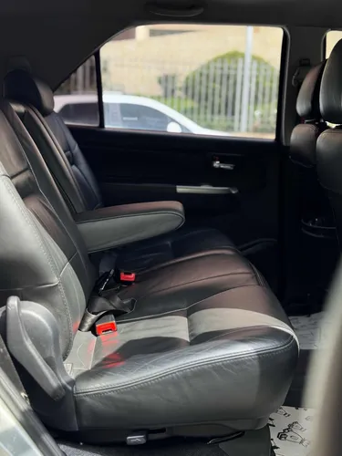 Toyota Fortuner 2.7l 4x2