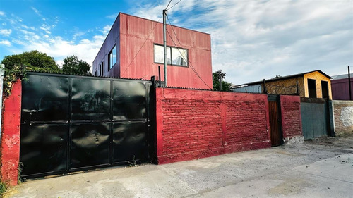 Casa En Venta De 4 Dorm. En Quilicura