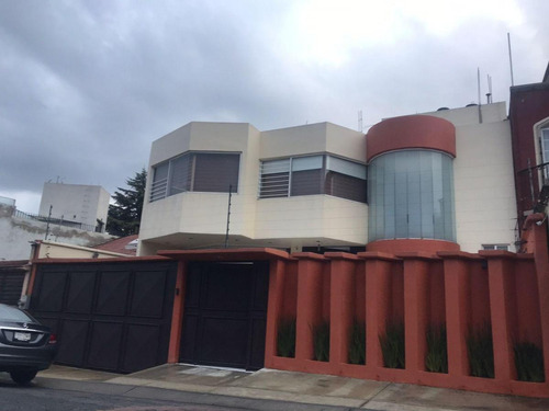 Casa En Venta Interlomas, Zona Los Olivos