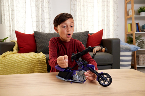 Mattel Wwe Wrekkin' Slamcycle - Conjunto De Juego De Vehículo Y Figura De Acción Con Motocicleta De Juguete Y Undertaker De 6 Pulgadas, Piezas Coleccionables, Acción De Lanzamiento Y Separaciones
