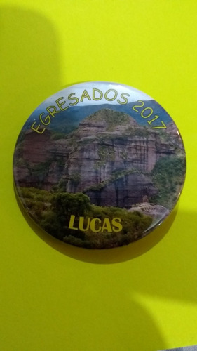Pines Y Llaveros Personalizados