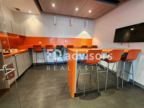 Gran Oficina Amoblada, Leed Gold, Clase A, Av. Las Condes