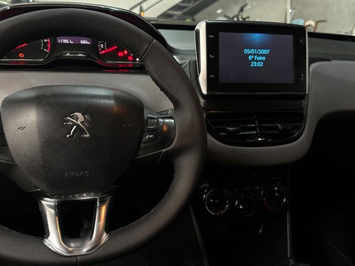 Peugeot 208 208 1.2 ACTIVE 12V FLEX 4P MANUAL