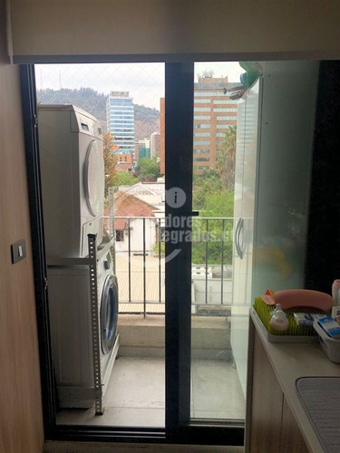 Lindo Y Amplio Dpto Venta De 2 Dorm. A Pasos Metro Linea 1