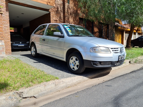 Volkswagen Gol 1.6 I Power 701 2010