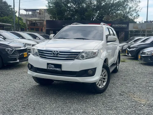 Toyota Fortuner 2.7l 4x2