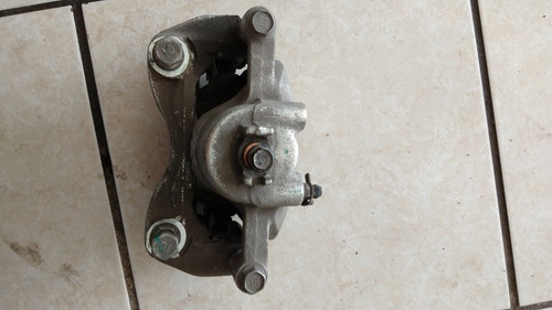 Pinza De Freno De Disco Hyunda I10 2016 Bc140229 Ml311 (Usado)