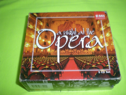 A Night At The Opera Box 5 Cds + Libro Canada  (32)
