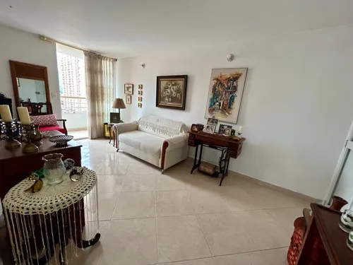 Venta De Apartaestudio En Barrio Cristobal Con Excelente Vista