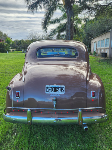 Coupe Dodge Special Deluxe