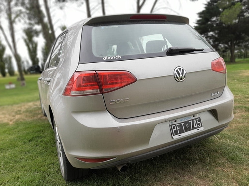 Volkswagen Golf 1.6 Trendline 2015