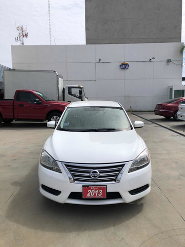 Imagen 2 de 11 de Nissan Sentra 2013 1.8 Advance L4 Cvt
