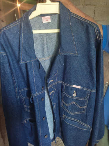 Chaqueta De Jean Marca Doga Talla 44, Son 2 Disponible Nueva