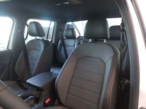 Imagen 16 de 18 de Volkswagen Amarok V6 Highline 2022 Mh
