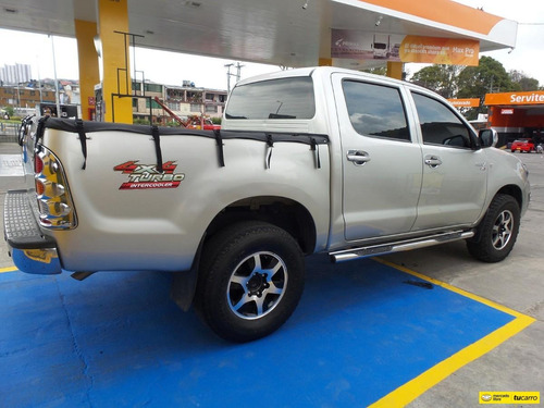 Toyota Hilux Diésel 4x4