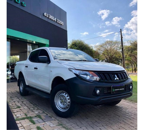 Mitsubishi L200 Triton 2.4 16V TURBO DIESEL GL CD 4X4 MANUAL