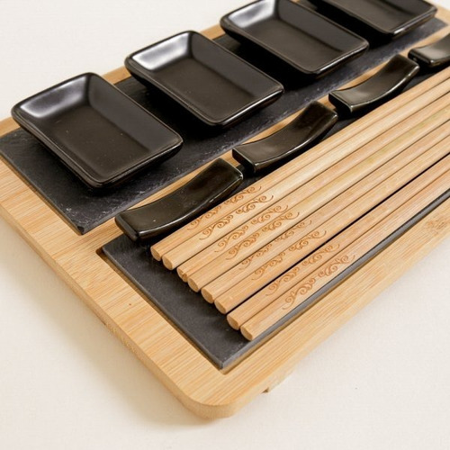 Imagen 3 de 4 de Set De Sushi Negro Para 4 Bamboo 32x20 Cm