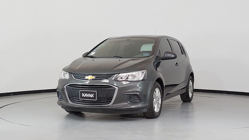 Chevrolet Sonic 1.6 MT J LT