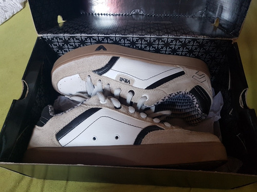 Tenis Skatista Vibe Tam 40