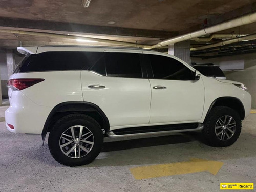Toyota Fortuner Dubai Vxr - Automatica