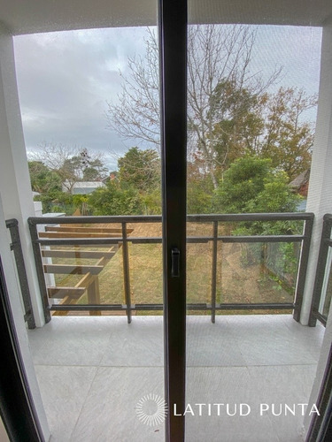 Casa En Pinares- Ref: 1425