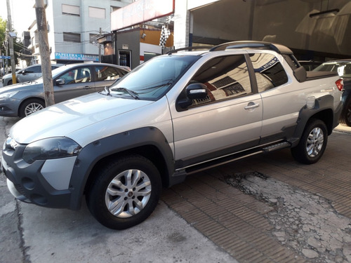 Imagen 5 de 10 de Fiat Strada 1.6 Adventure Cd Locker J Perez Ruiz