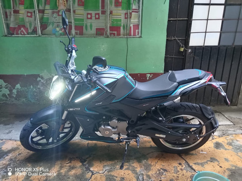 Motocicleta Storm 300, Con Factura Original, Único Dueño