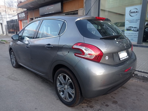 Imagen 8 de 20 de Peugeot 208 Feline Pack Cuir 2014 93000km Carlejunin