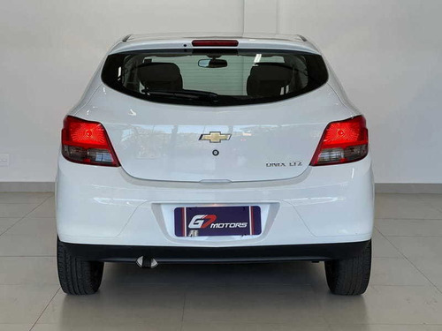 Imagem 5 de 15 de Chevrolet Onix 1.4at Ltz 2015