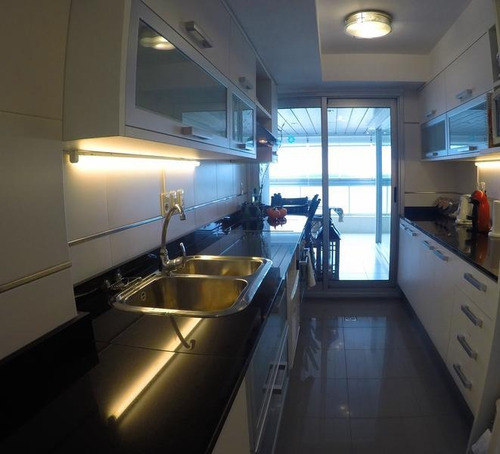 Departamento - Playa Mansa