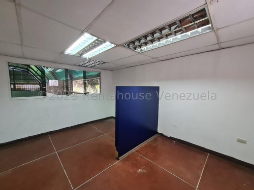 Imagen 10 de 30 de %%%% Galpón Comercial En Alquiler En Zona Industrial 3 Barquisimeto Lara_ Marydoll Mogollón- Renta House- 0424-226-45-39 %(mm) 23-25088 %%%