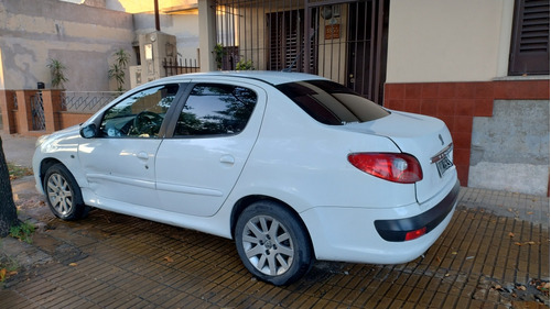 Peugeot 207 1.6 Xt