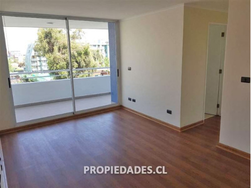 Departamento En Venta De 2 Dorm. En San Miguel