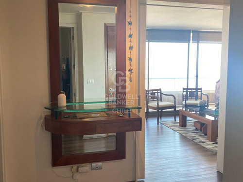 Gran Departamento Con Vista Poniente, Amoblado