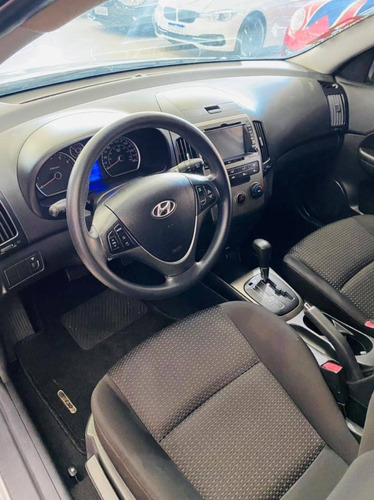 Imagem 8 de 9 de Hyundai I30 2.0 Mpfi Gls 16v Gasolina 4p Automático