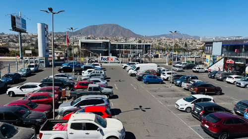 Local Comercial 50 Mt2 Excelente Ubicación Av. Balmaceda
