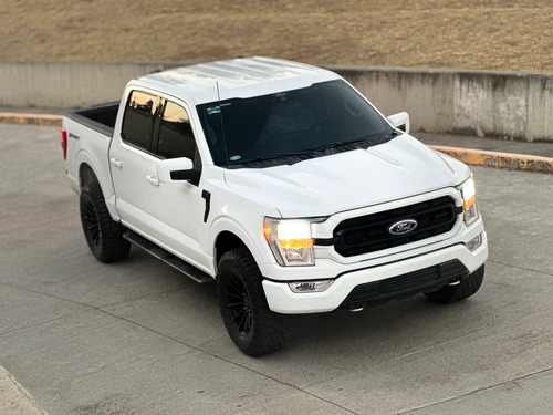 Ford Lobo 5.0l Doble Cabina Xlt V8 4x2 At