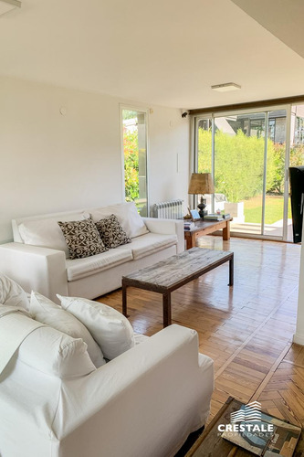 Venta Casa Fisherton Pasos Del Jockey Barrio Cerrado