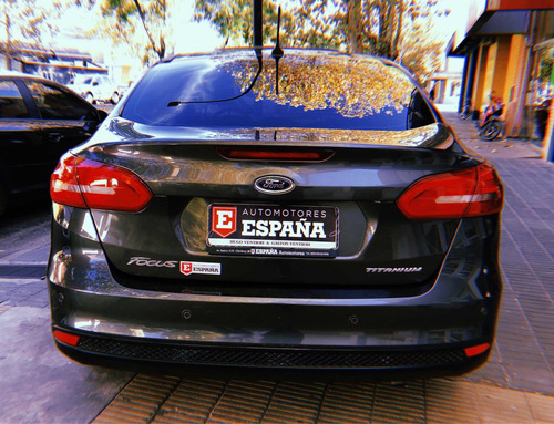 Imagen 6 de 14 de Ford Focus Titanium 2.0 4p. 2018 Automático Full Con Cuero