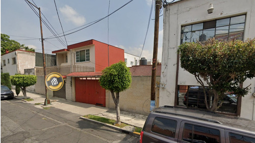 Casa En Col. Claveria Azcapotzalco Cdmx. Propiedad En Remate Hipotecario