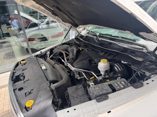 RAM 1500 5.7 Laramie Atx V8