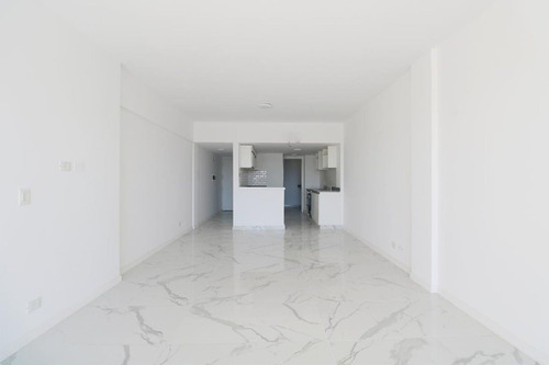 Venta 3 Amb A Estrenar Flores Amenities