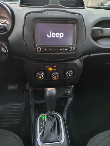 Jeep Renegade Renegade STD 1.8 4x2 Flex 16v Aut.